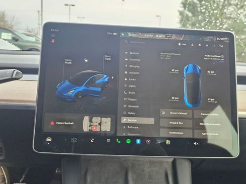 Used 2022 Tesla Model 3 image 38