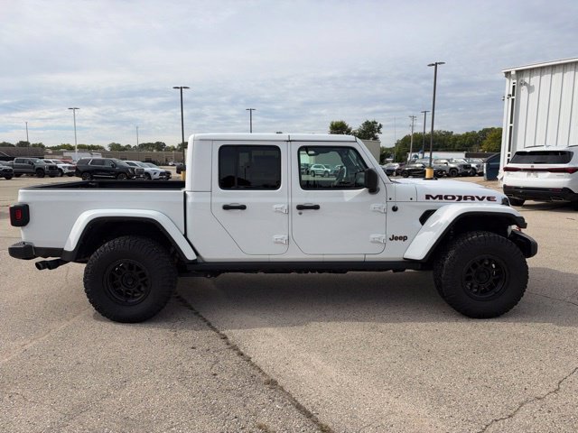 Used 2022 Jeep Gladiator Mojave w/ Cold Weather Group AWD/4WD image 6