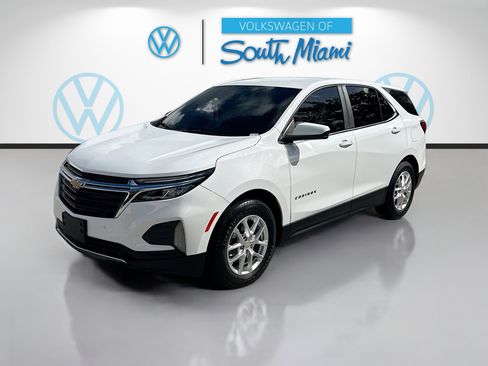 Used 2022 Chevrolet Equinox LT FWD image 3
