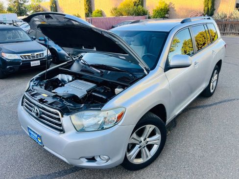 Used 2008 Toyota Highlander Sport image 10