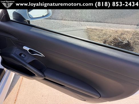 Used 2014 Porsche Cayman RWD image 30