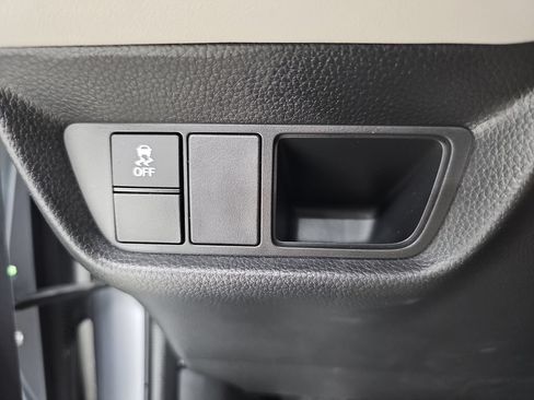 Used 2024 Honda HR-V LX image 33