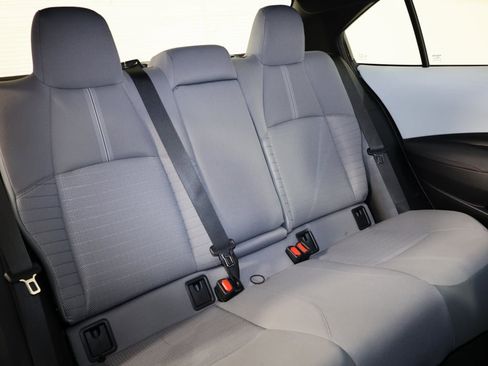 Used 2024 Toyota Corolla SE image 28