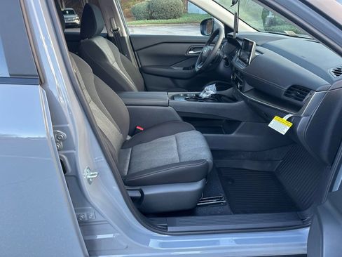 New 2026 Nissan Rogue SV FWD image 13