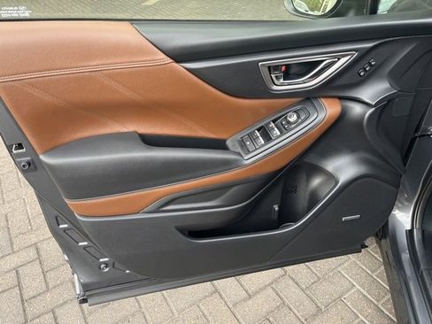 Used 2023 Subaru Forester Touring w/ Popular Package #3 image 19