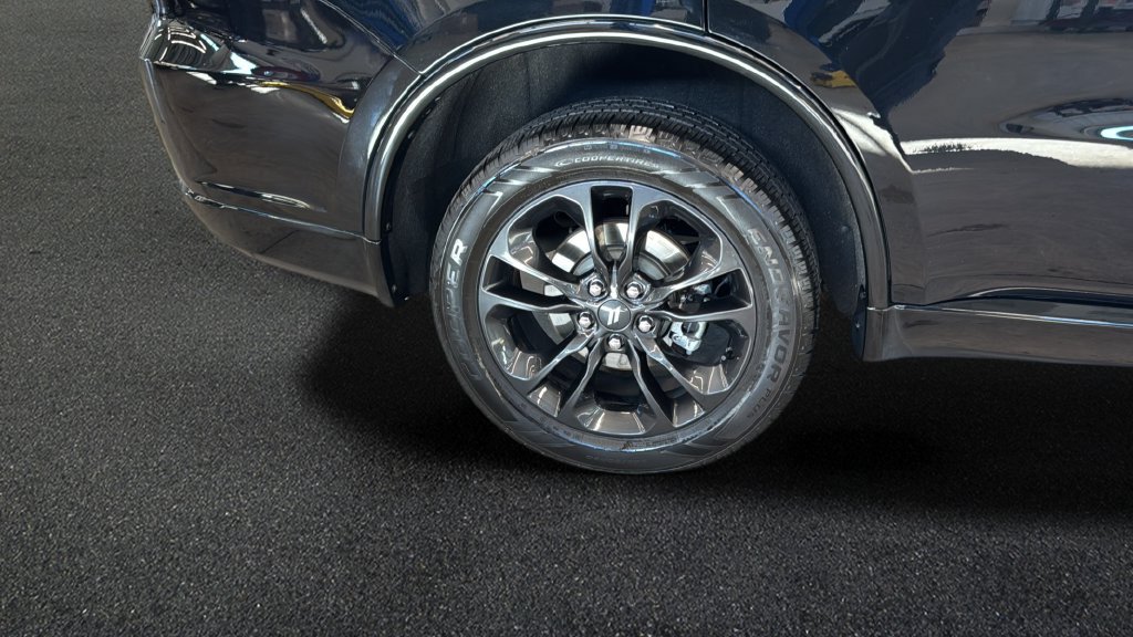 Used 2022 Dodge Durango SXT w/ Blacktop Package AWD/4WD image 24