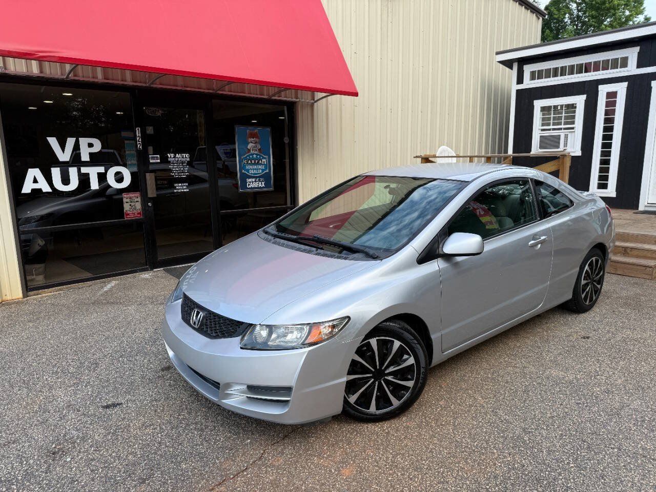 Used 2010 Honda Civic LX image 1