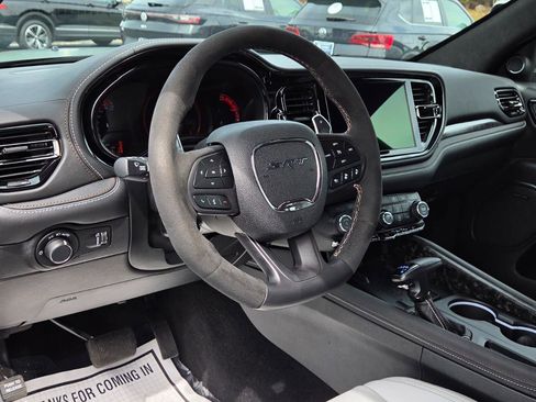 Used 2025 Dodge Durango SRT Hellcat image 28