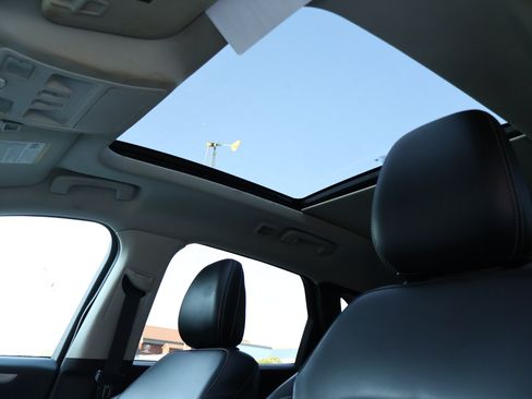 Used 2022 Ford Escape SEL w/ Technology Package FWD image 22