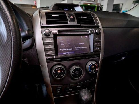 Used 2012 Toyota Corolla S FWD image 28