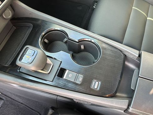 Used 2021 Nissan Rogue SV w/ Premium Package FWD image 26
