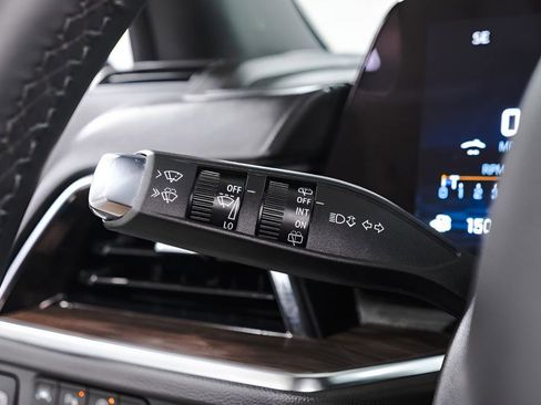 Used 2025 Chevrolet Tahoe LT image 23