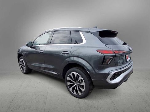 New 2026 Audi Q3 quattro 2.0T image 6