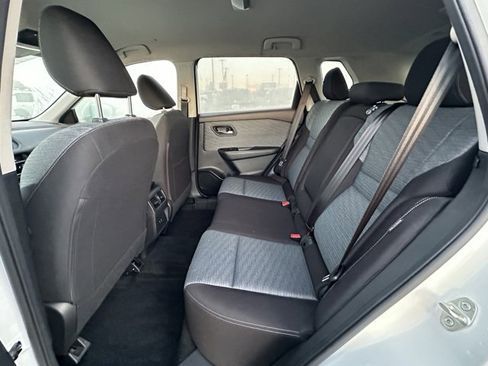 Certified 2023 Nissan Rogue SV image 24