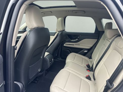 New 2026 Lincoln Corsair Grand Touring image 10