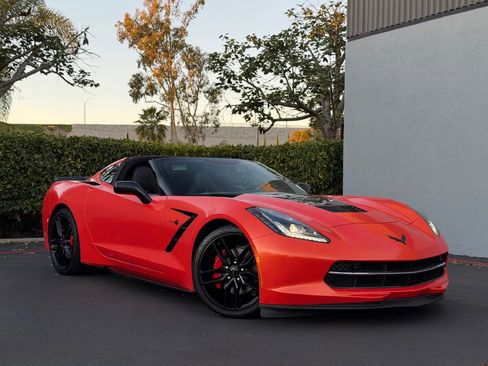 Used 2016 Chevrolet Corvette Stingray Coupe w/ 3LT Preferred Equipment Group image 1