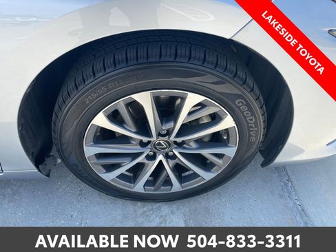 Used 2022 Lexus ES 350 w/ Premium Package FWD image 10