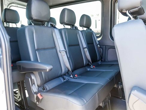 New 2025 Mercedes-Benz Sprinter 2500 image 18