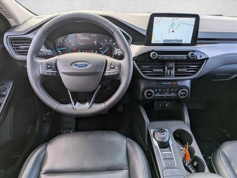 Used 2020 Ford Escape SEL image 13