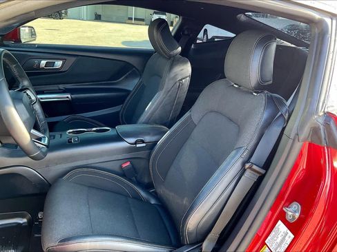 Used 2024 Ford Mustang Coupe image 8