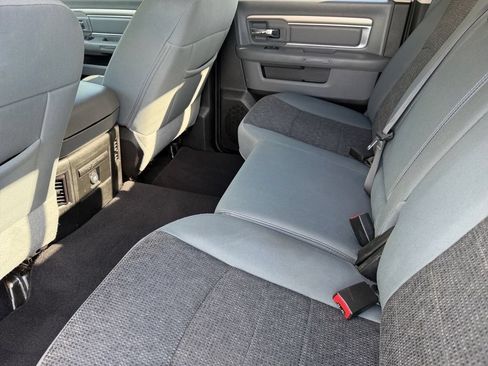 Used 2019 RAM 1500 Big Horn RWD image 15