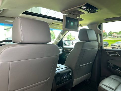 Used 2020 GMC Yukon XL Denali w/ Denali Ultimate Package RWD image 10