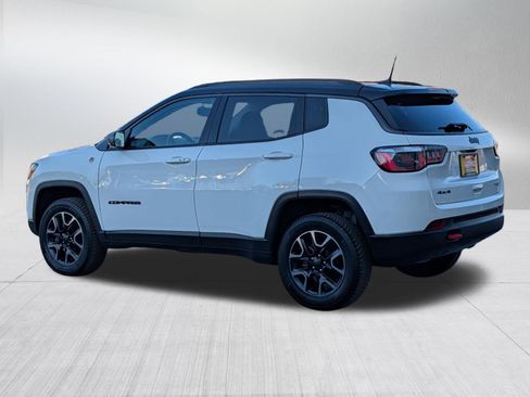 Used 2018 Jeep Compass Trailhawk w/ Cold Weather Group image 5