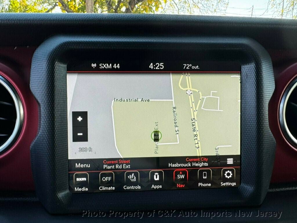 Used 2020 Jeep Wrangler Unlimited Rubicon AWD/4WD image 30