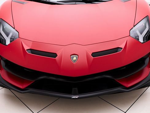 Used 2019 Lamborghini Aventador SVJ image 35