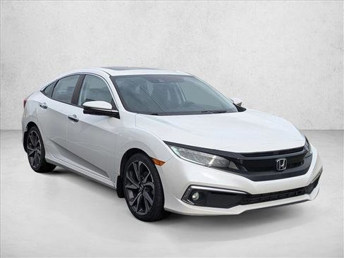 Used 2020 Honda Civic Touring image 3