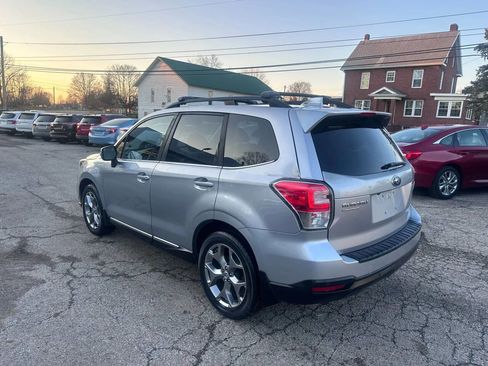 Used 2017 Subaru Forester 2.5i Touring image 8