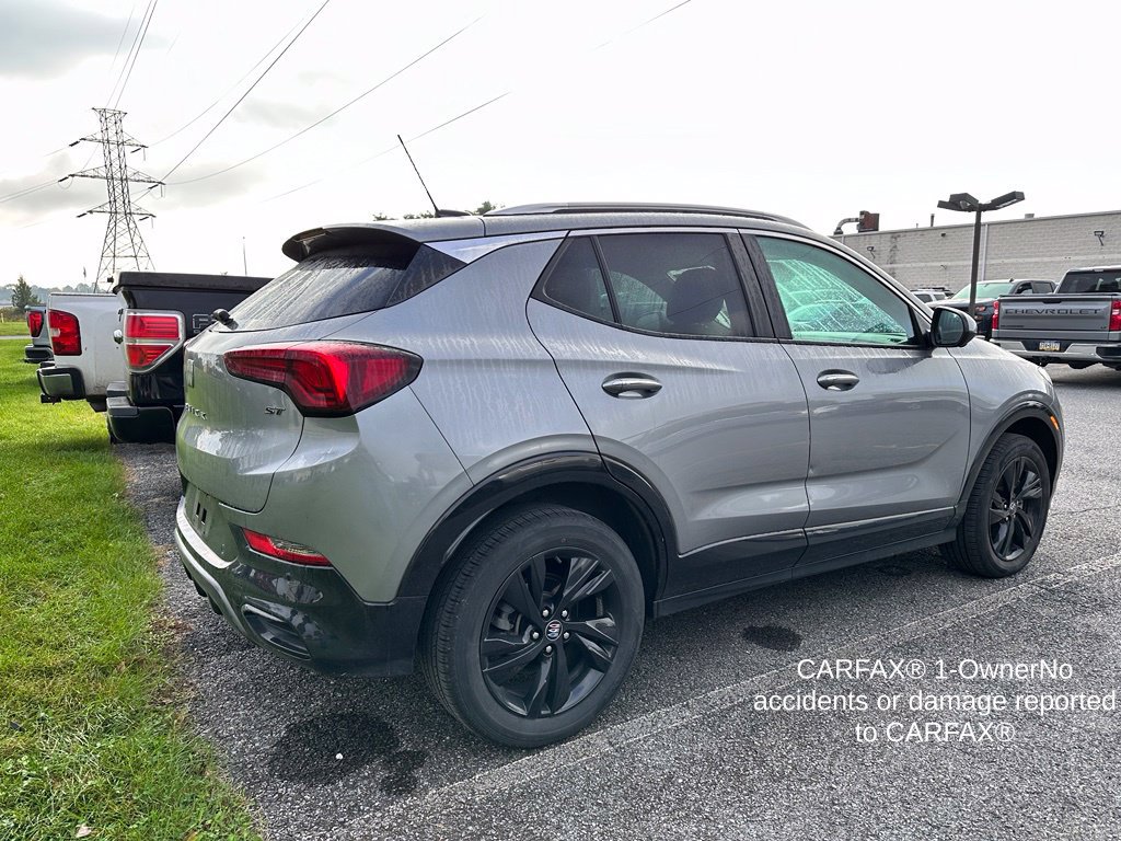 Used 2024 Buick Encore GX Sport Touring w/ Advanced Technology Package AWD/4WD image 4