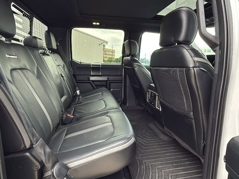 Used 2019 Ford F250 Platinum w/ Platinum Ultimate Package AWD/4WD image 28