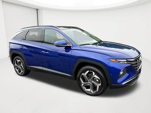 Certified 2023 Hyundai Tucson Limited AWD/4WD image 3
