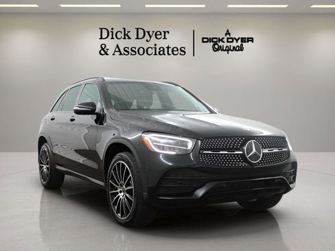 Used 2022 Mercedes-Benz GLC 300 image 9