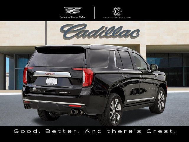 Used 2021 GMC Yukon Denali w/ Denali Premium Package AWD/4WD image 3