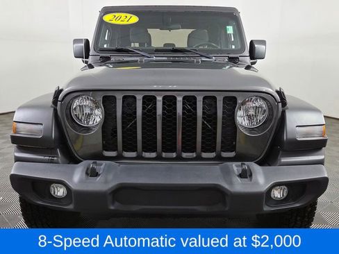 Used 2021 Jeep Gladiator Sport w/ Trailer Tow Package AWD/4WD image 2