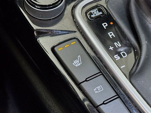 Certified 2024 Kia Seltos EX AWD/4WD image 20