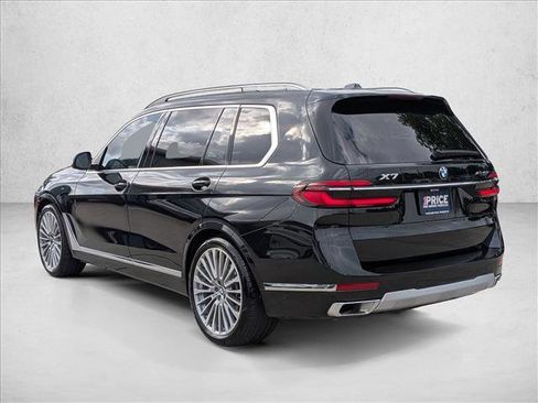 Certified 2025 BMW X7 xDrive40i w/ Climate Comfort Package AWD/4WD image 8