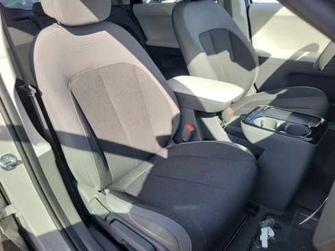 New 2026 Hyundai Ioniq 5 SE image 19