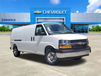 New 2025 Chevrolet Express 2500 Extended w/ Chrome Appearance Package