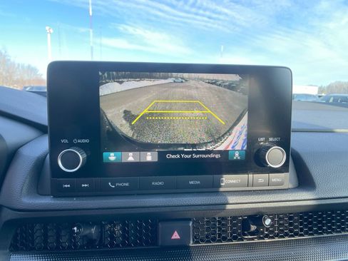 Certified 2025 Honda CR-V Sport image 18