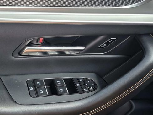 New 2025 MAZDA CX-70 Plug-In Hybrid w/ Premium Plus image 24