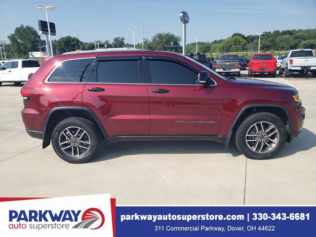 Used 2020 Jeep Grand Cherokee Limited w/ Premium Lighting Group AWD/4WD image 3