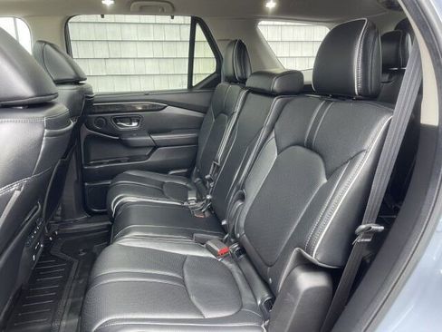 Used 2023 Honda Pilot Elite image 17