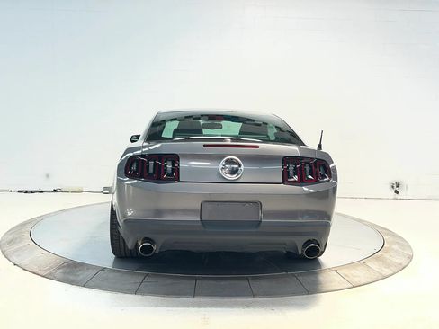 Used 2011 Ford Mustang GT Premium w/ Brembo Brake Pkg RWD image 7