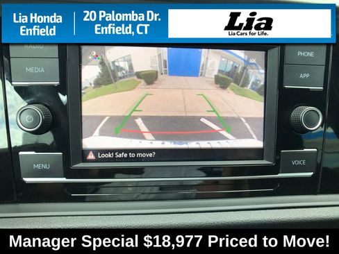 Used 2023 Volkswagen Jetta Sport image 20