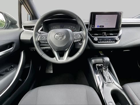 Used 2024 Toyota Corolla SE w/ SE Premium Package FWD image 6