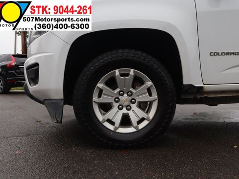 Used 2018 Chevrolet Colorado LT w/ Safety Package image 18