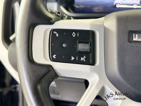 Used 2023 Land Rover Defender 110 SE AWD/4WD image 13